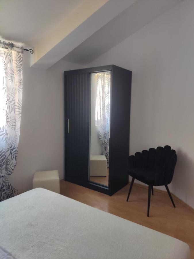 Apartments Villa Dalmatina Βόντιτσε Εξωτερικό φωτογραφία