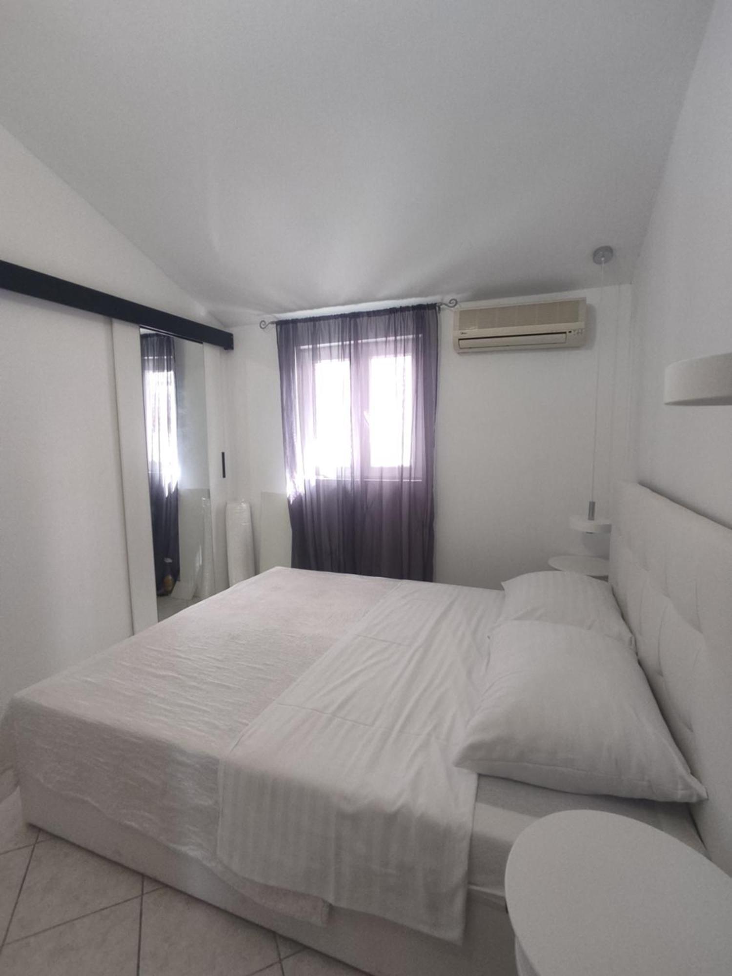 Apartments Villa Dalmatina Βόντιτσε Εξωτερικό φωτογραφία