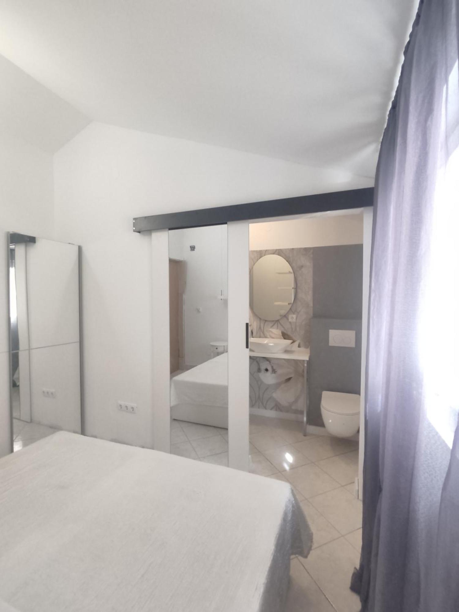 Apartments Villa Dalmatina Βόντιτσε Εξωτερικό φωτογραφία