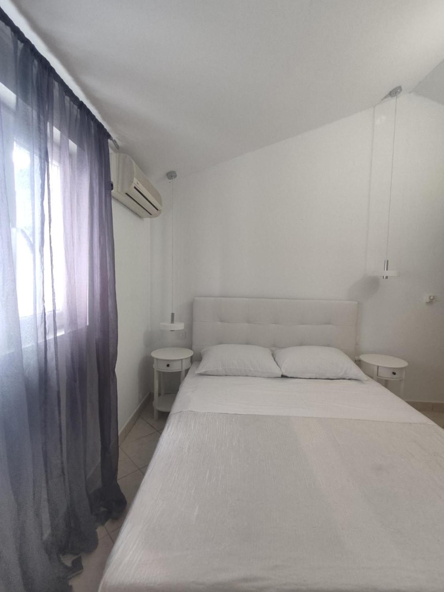 Apartments Villa Dalmatina Βόντιτσε Εξωτερικό φωτογραφία